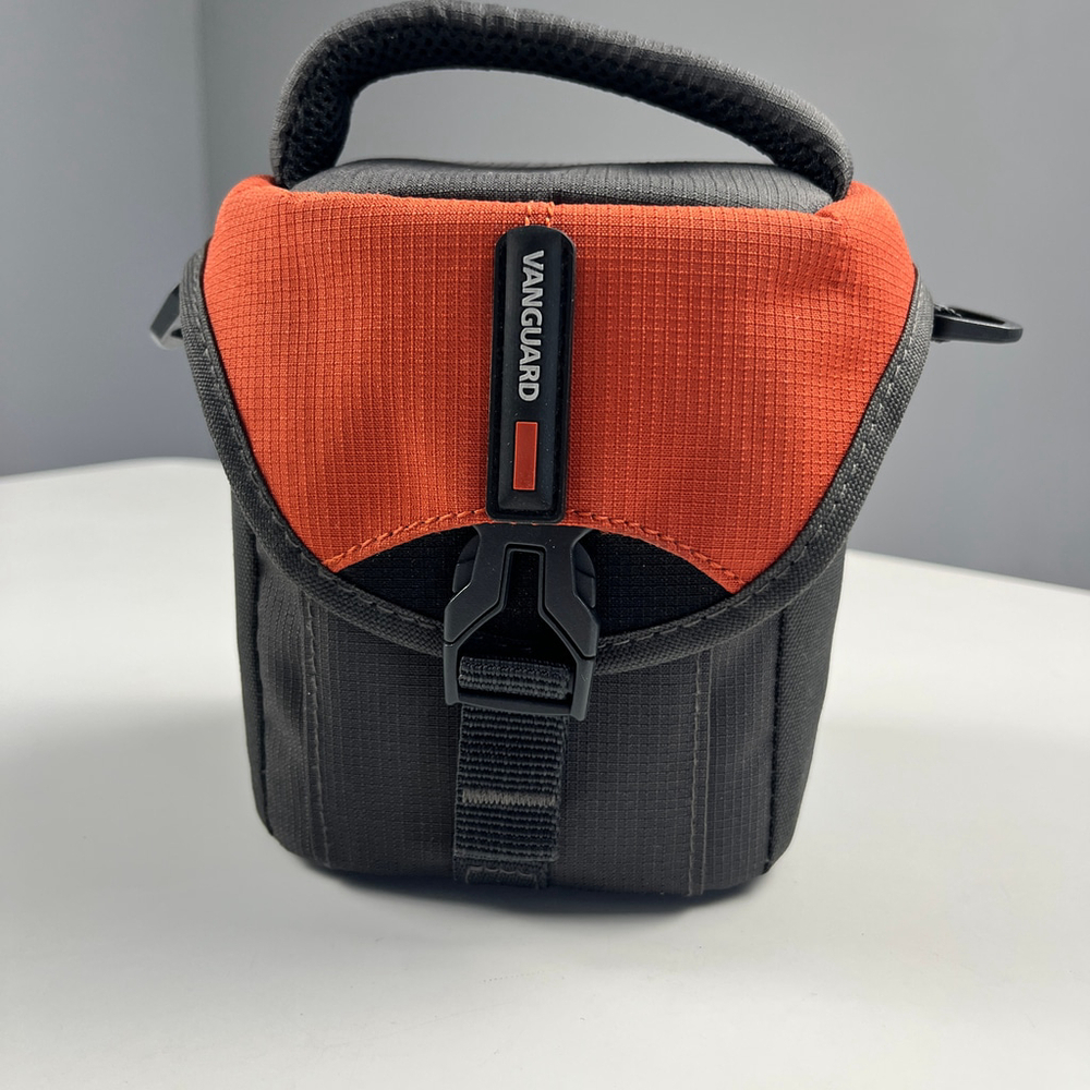 Vanguard BIIN 10 Camera Bag Small Black and Orange